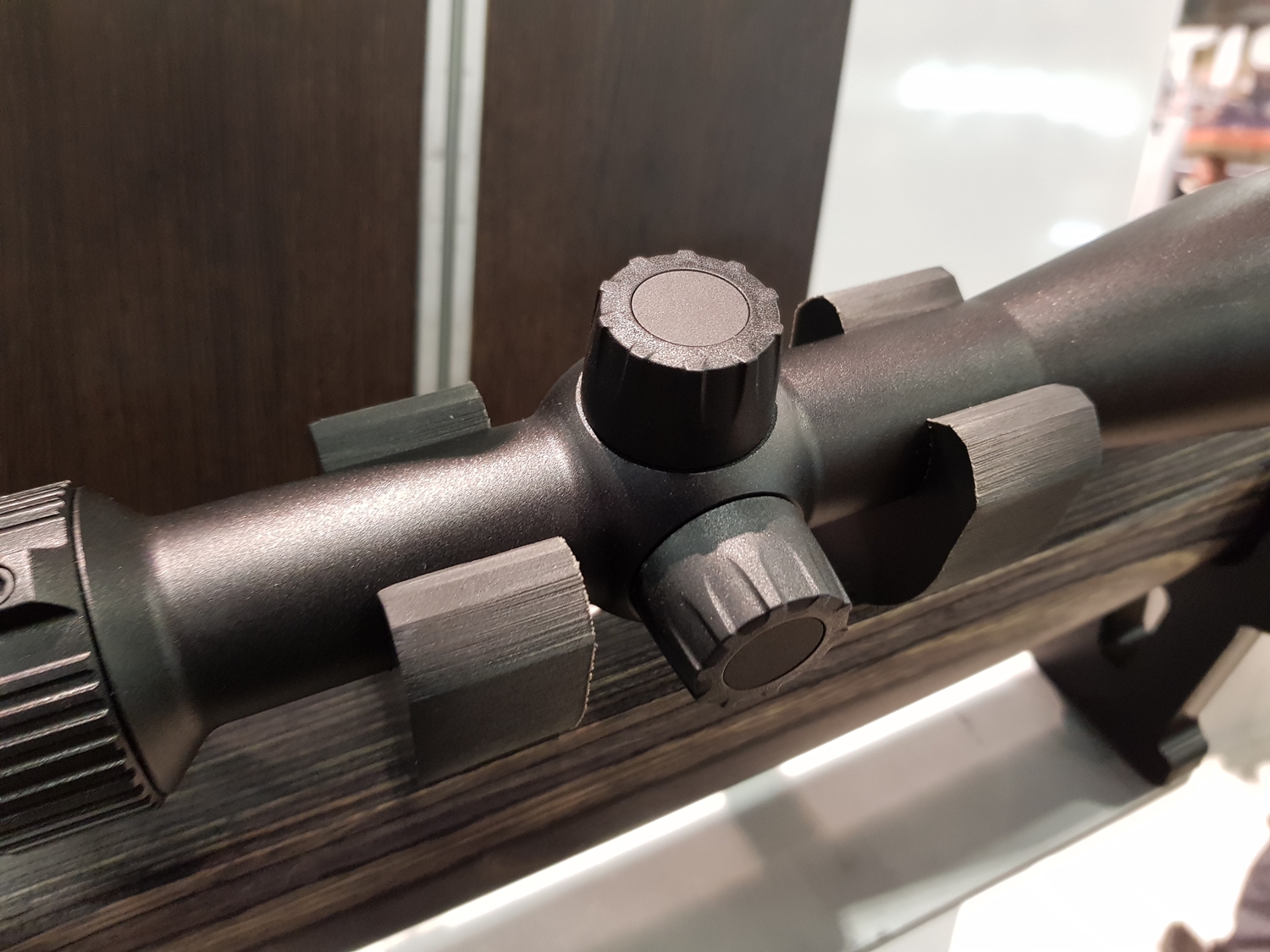 Zeiss Conquest V4 312x44 and 416x50 Optics info